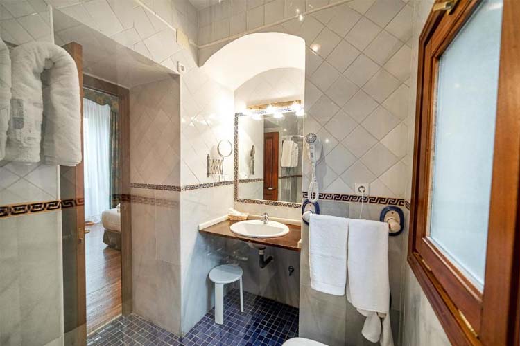 Superior Twin Room - Alvar Fañez - Úbeda