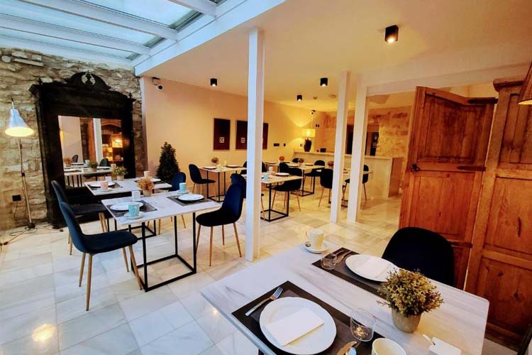 Breakfast - Hotel Carmen Boutique - Baeza