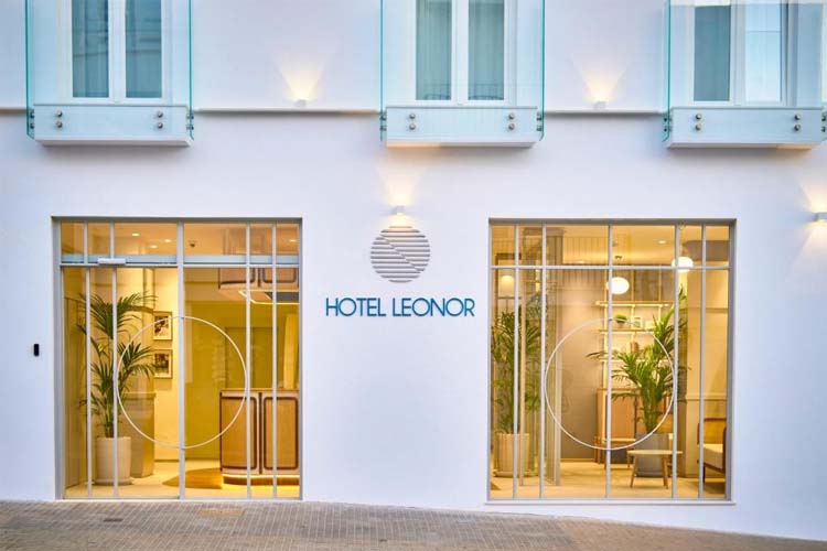 Facade - Hotel Leonor Conil - Cadix