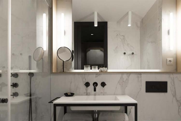 Double or Twin Room (1-2 Adults) - Icon Wipton - Madrid