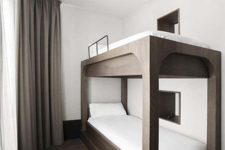 Quadruple Room (2 Adults + 2 Children) - Icon Wipton - Madrid