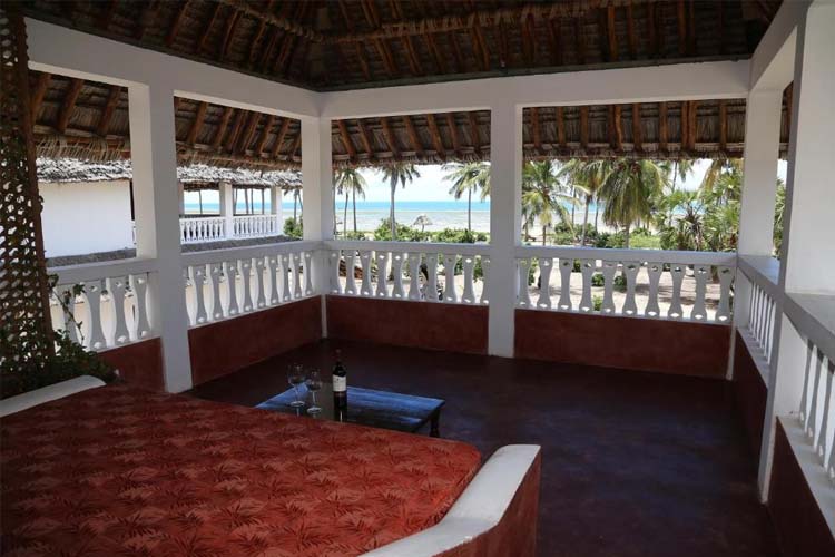 Two-Bedroom Villa - Beach Front - Kijongo Bay Beach - TANZANIA
