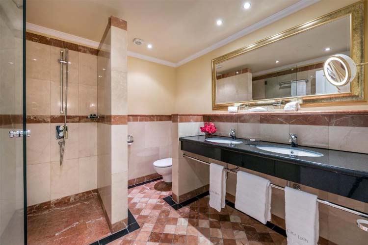 King Suite with Sea View - Casa León Royal Retreat - San Bartolomé de Tirajana