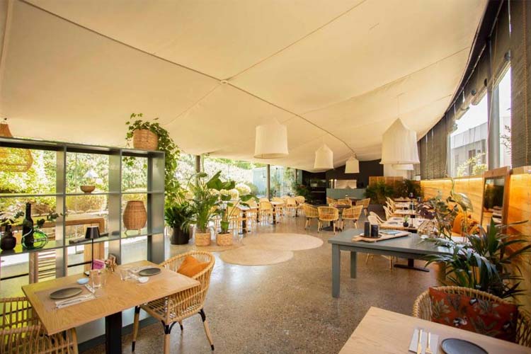 Restaurant - Arcs de Monells - Costa Brava