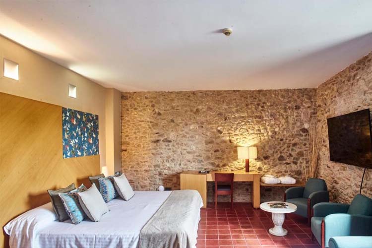 Superior Double or Twin Room - Arcs de Monells - Costa Brava