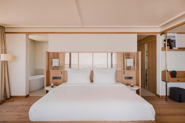 Master Suite with Panoramic Ocean View - Aethos Ericeira Hotel - Encarnação