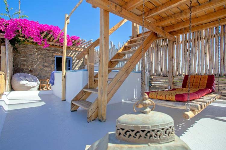 Heavens Suite - King size Bed with Outdoor Whirlpool - Apsenti Hotel - Couples Only - Mykonos