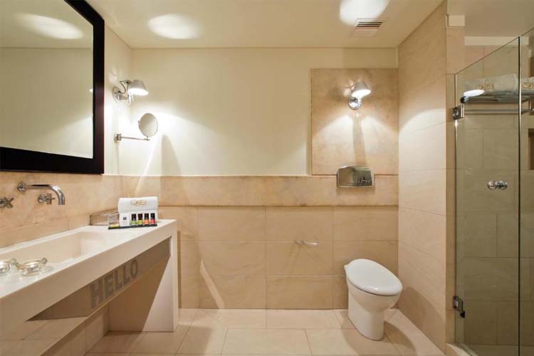 Petite Suite with Private Terrace - O&B Athens Boutique Hotel - Athen