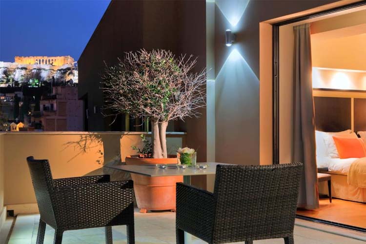 Petite Suite with Private Terrace - O&B Athens Boutique Hotel - Athen
