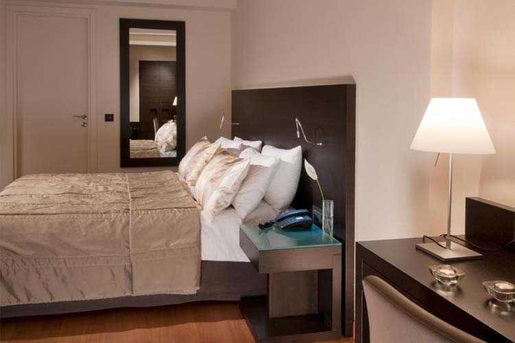 Grand Suite with Private Terrace - O&B Athens Boutique Hotel - Athen