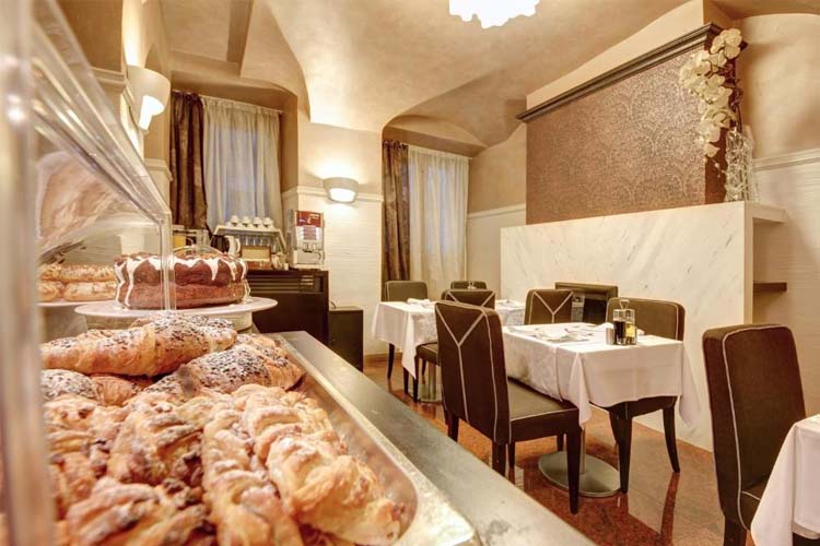 Breakfast - Hotel Vardar - Kotor