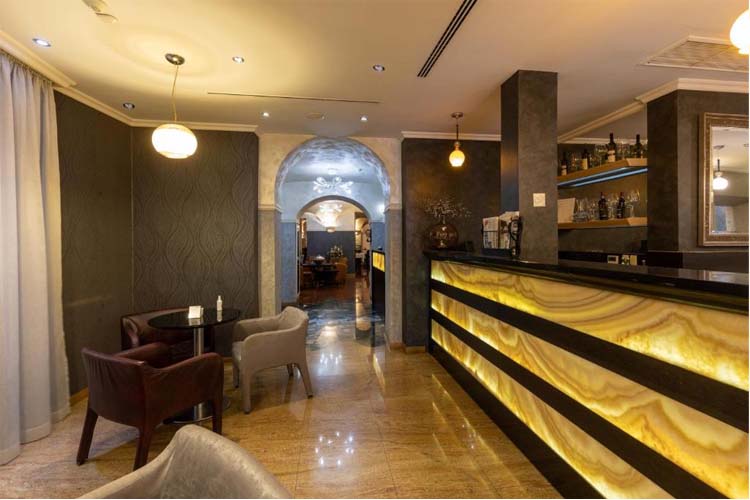 Bar - Hotel Vardar - Kotor