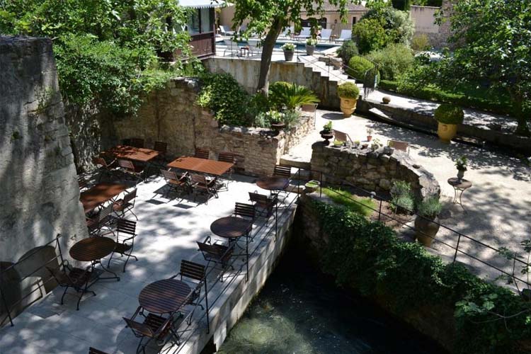 Terrace - Hotel du Poète - Fontaine-de-Vaucluse