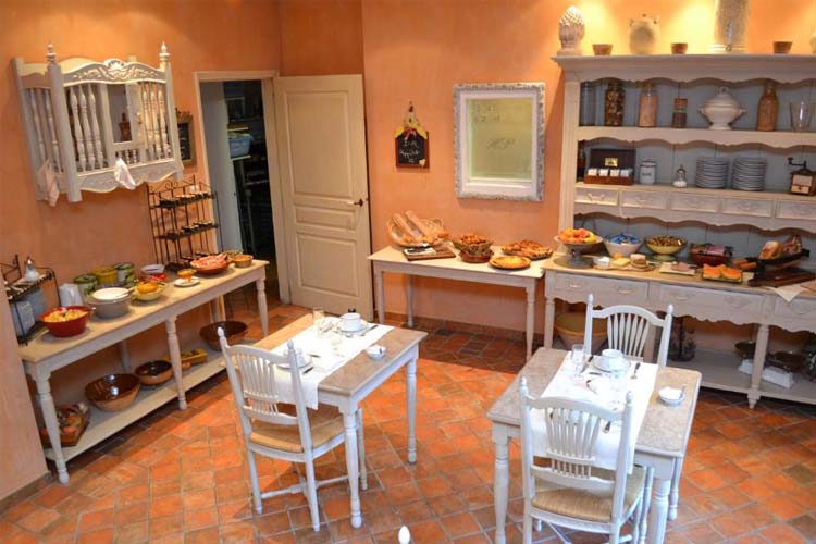 Breakfast - Hotel du Poète - Fontaine-de-Vaucluse