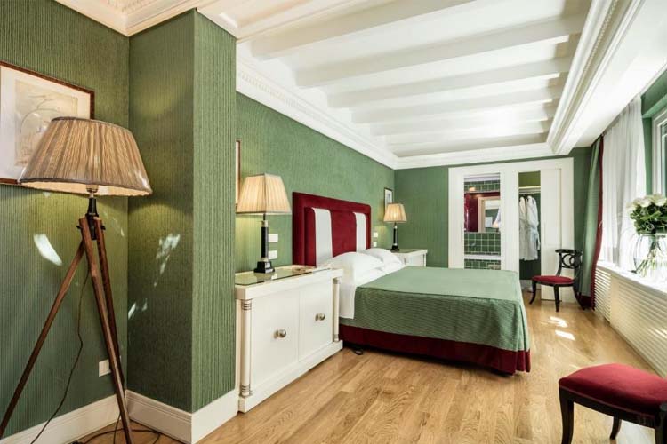 Junior Suite With Private Garden - Hotel Regency - Florence