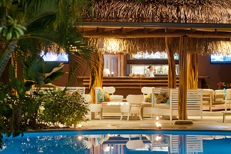 Lounge La Caleta - Cala Luna - Tamarindo