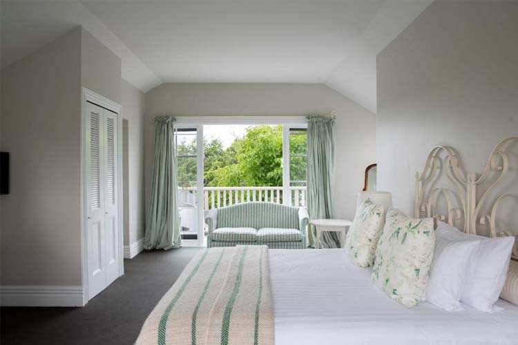 Superior Garden Suite - The Martinborough Hotel - Martinborough
