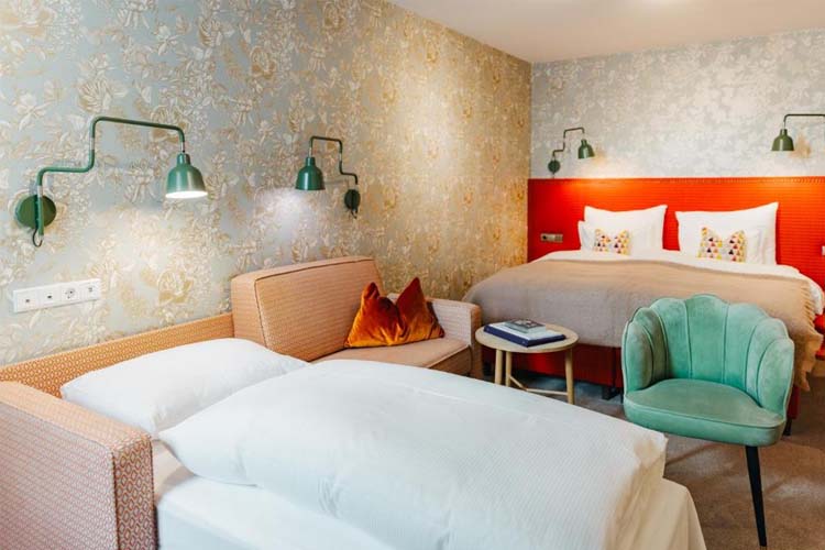 Basic Double Room - Ground Floor - Boutique-Hotel Schmelzhof - Lech am Arlberg