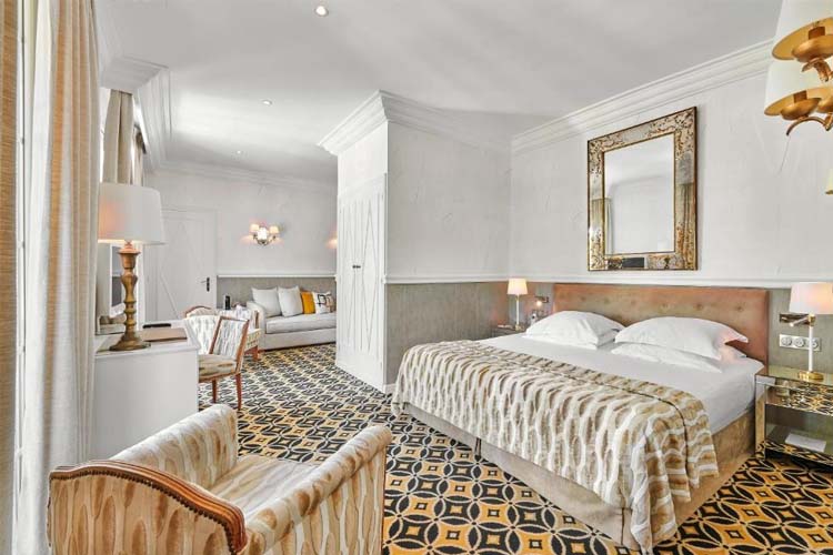 Family Room - Hotel Belles Rives - Juan-Les-Pins