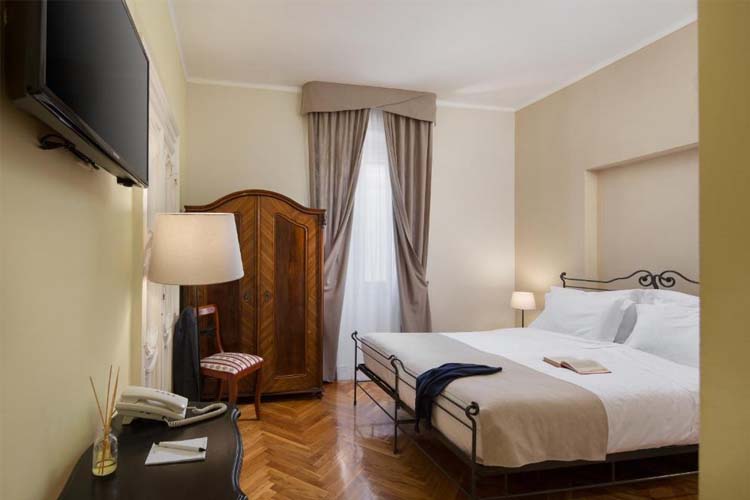 Standard Double Room - Hotel Heritage Angelo d'Oro - Rovinj