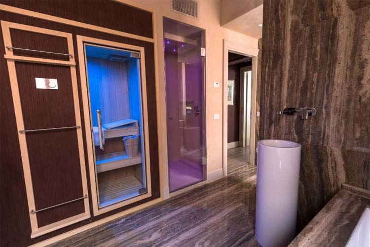 Two-Bedroom Wellness Apartment - Separate Building - Liassidi Palace - Venice