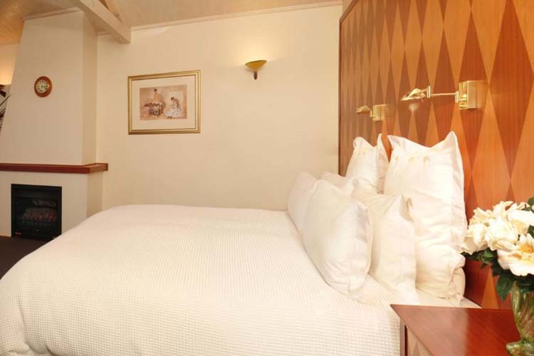 Suite 3 - Lake Taupo Lodge - Taupo