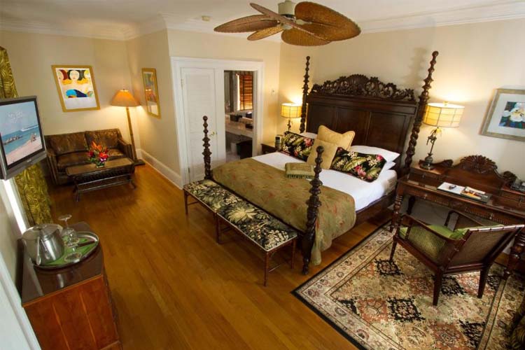 Courtyard - The Gardens Hotel - Key West