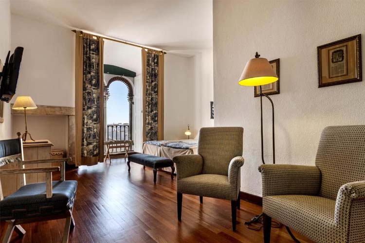 Superior Twin Room - Pousada Castelo de Alvito - Alvito