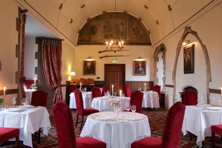 Restaurant - Amberley Castle Hotel - Amberley