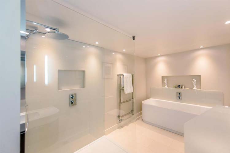 Deluxe Junior Room - Amberley Castle Hotel - Amberley