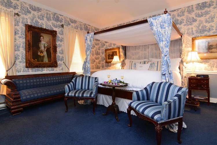King Room - Antrim 1844 - Taneytown