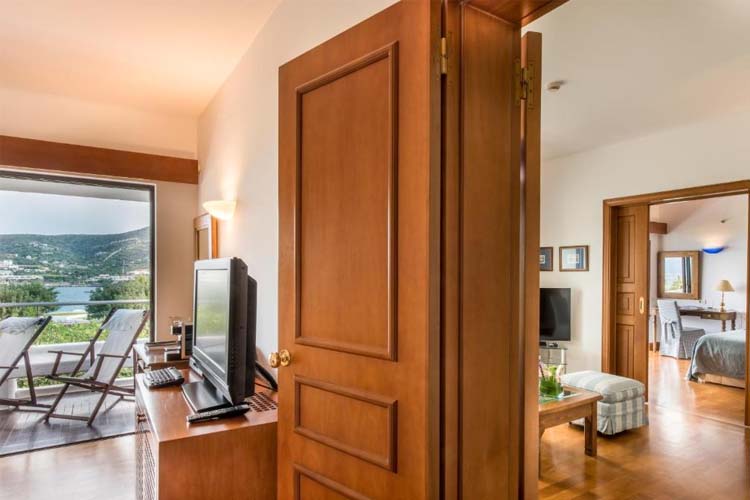 Family Hotel Suite Sea View (Two Bedrooms) - Elounda Beach Hotel & Villas - Elounda