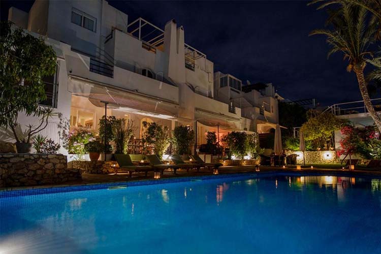 Pool - Hotel Mikasa Suites & Spa - Cabo de Gata