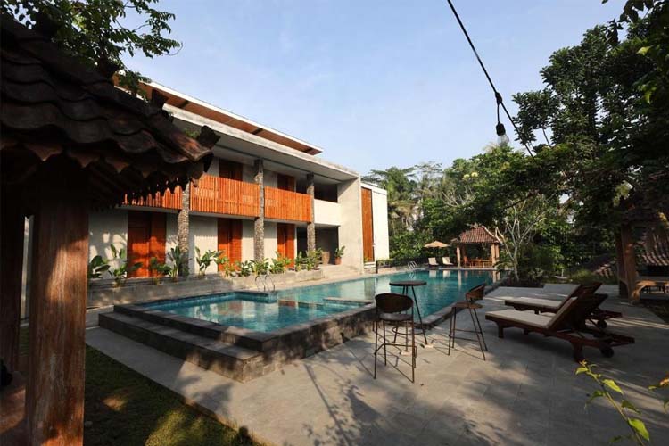 Pool - Amata Borobudur - Magelang