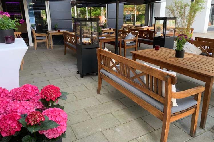 Terrace - Mortens Kro Boutique Hotel - Aalborg