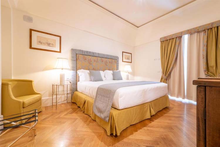 Deluxe Double Room - Annex - Relais & Chateaux Villa San Martino - Martina Franca