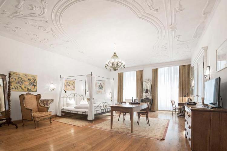 Deluxe Double Room - Hotel Orphee-Grobes Haus - Regensburg