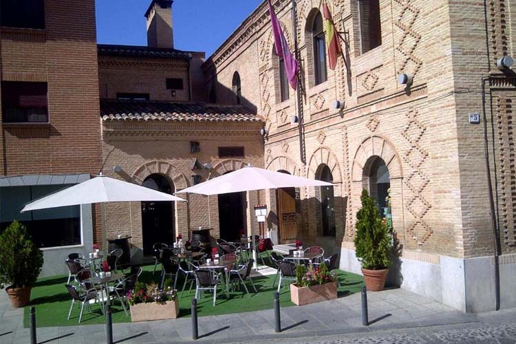 Terrace - Hotel San Juan de los Reyes - Toledo