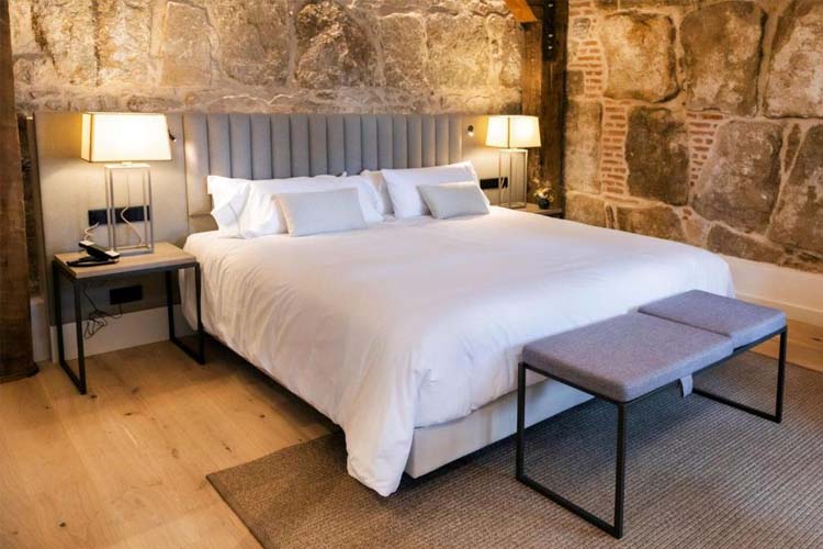 King Suite with Sofa Bed - Sofraga Palacio - Avila
