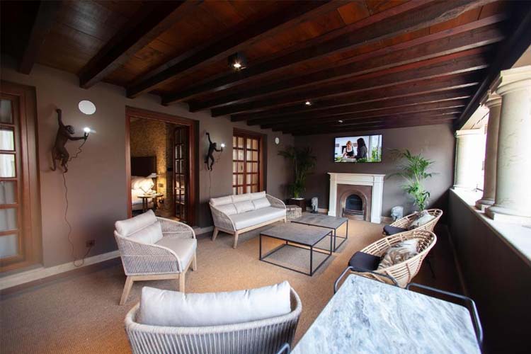 Junior Suite with Terrace - Palacete Colonial - León