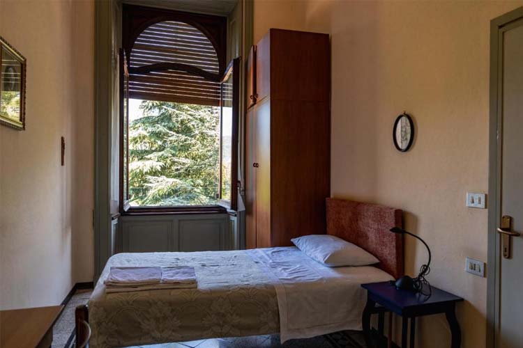 Single Room with Private Bathroom - Villa San Giuseppe - Brescia