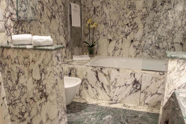 Presidential Suite - Hotel Rua Frati 48 - Modena