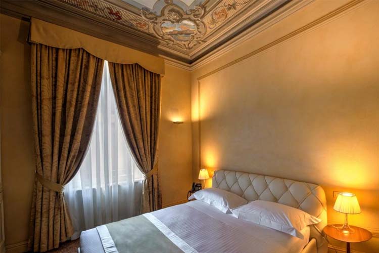 Presidential Suite - Hotel Rua Frati 48 - Modena