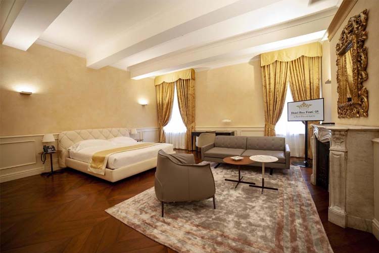 Deluxe Junior Suite - Hotel Rua Frati 48 - Modena