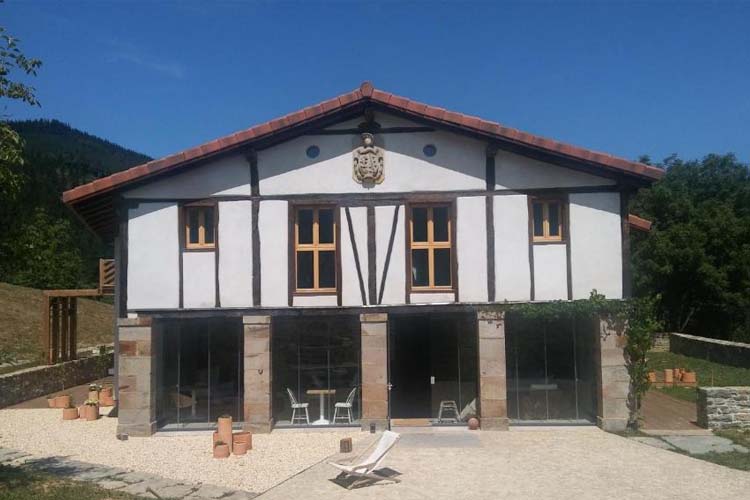 Building - Izal Landetxea - Bergara