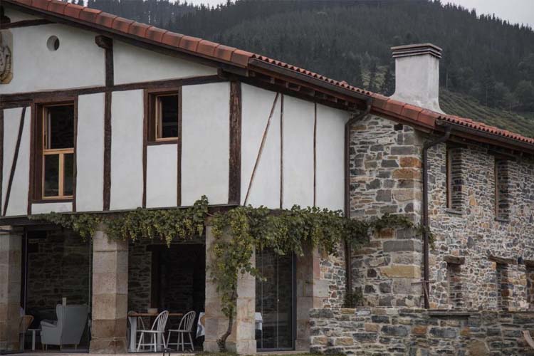 Building - Izal Landetxea - Bergara