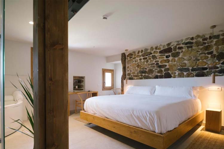 Superior Room - Hotel Nafarrola - Bermeo