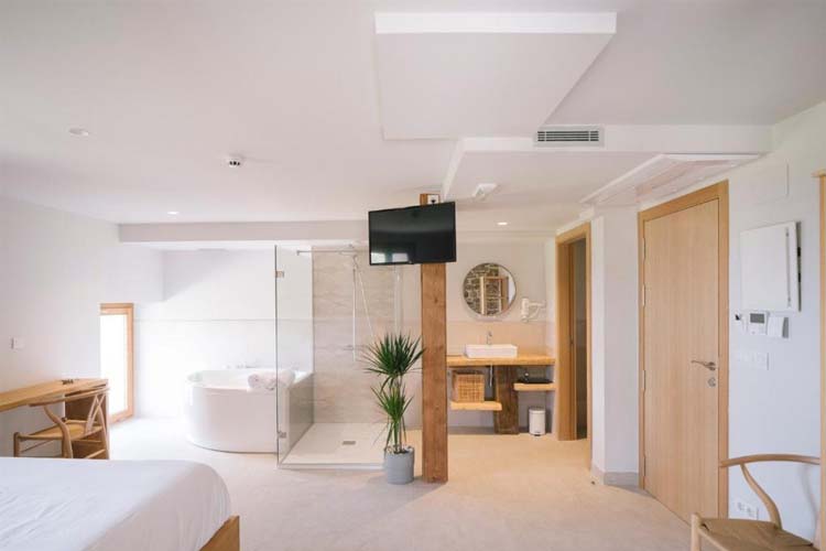 Standard Room - Hotel Nafarrola - Bermeo