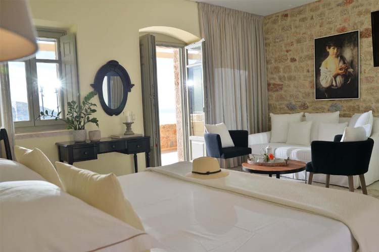 Junior Suite with Sea View - Akrolithi Boutique Hotel  - Oitylo