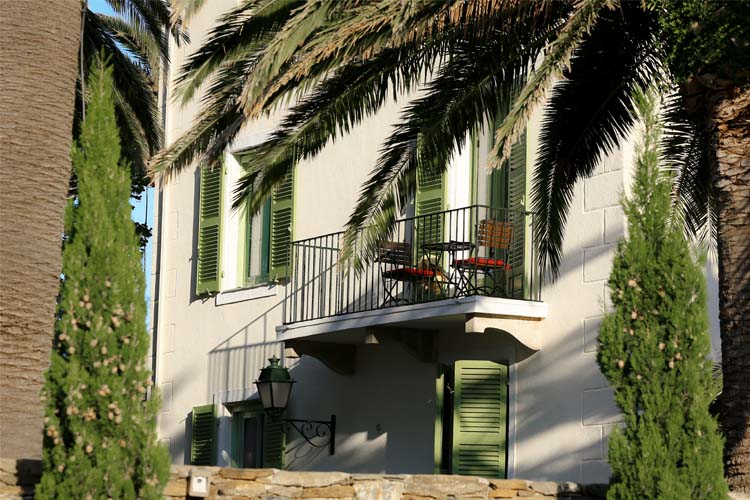 Building - Hôtel Demeure Castel Brando - Erbalunga